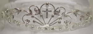 GIRLS COMMUNION VEILS W/ TIARA (006811T)