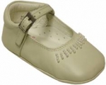 Girls Infants crib shoes with line of pearls